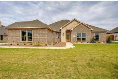 Home For Sale in Godley, Texas