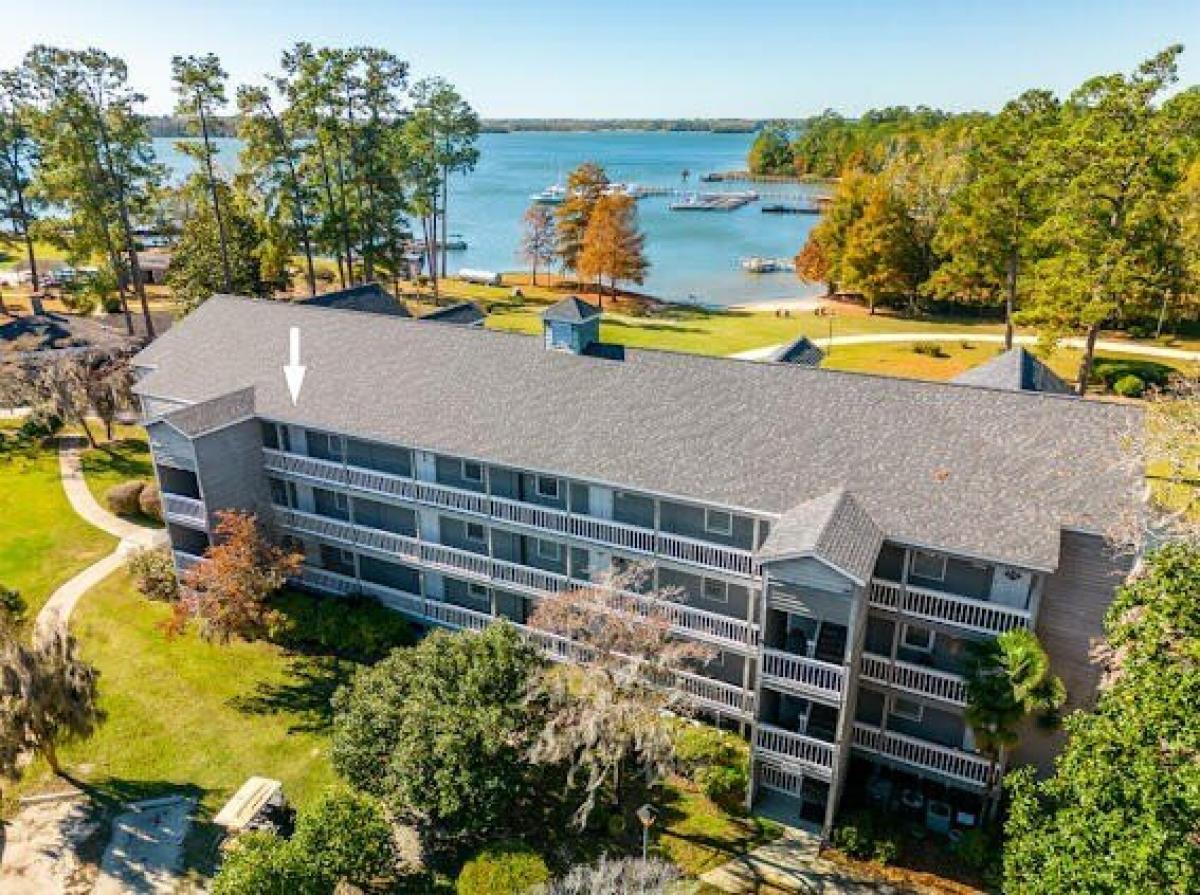 Picture of Home For Sale in Manning, South Carolina, United States