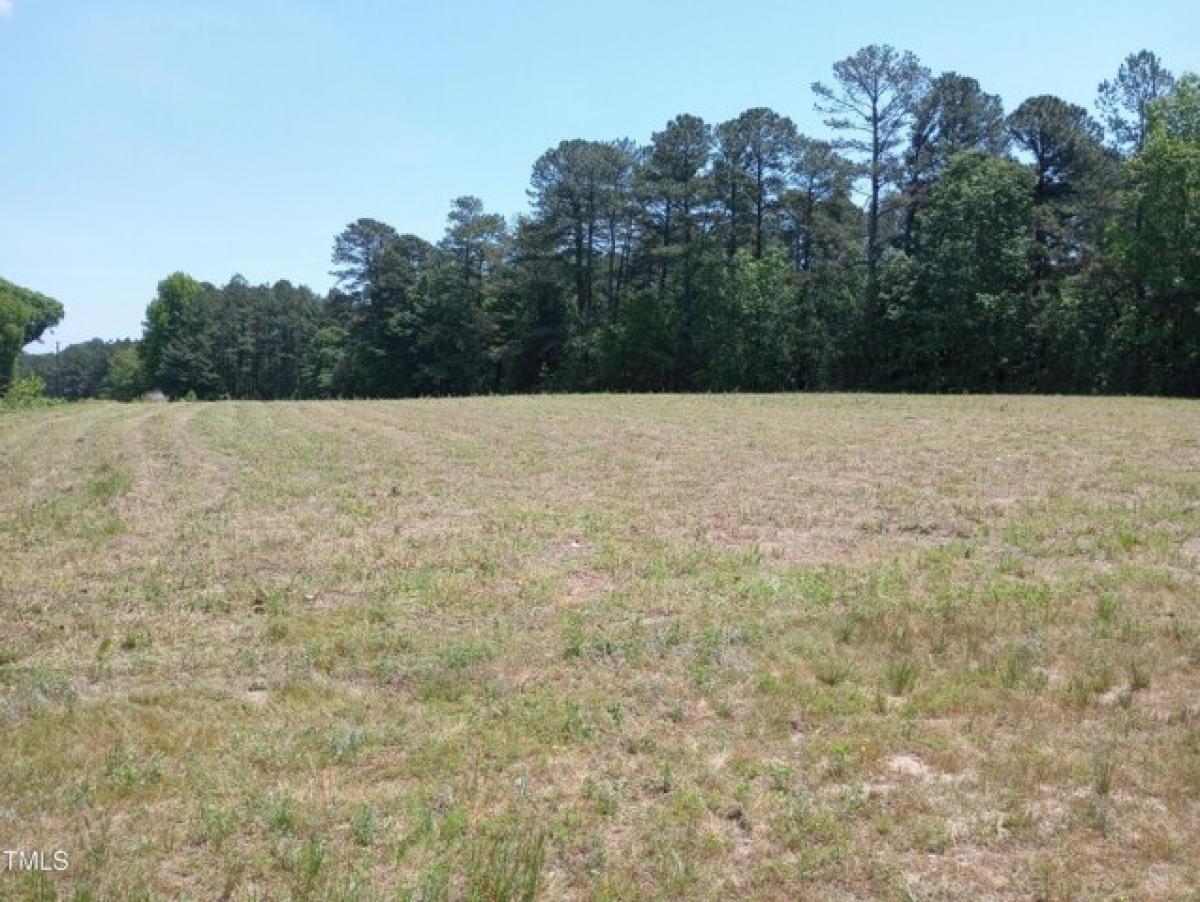 Picture of Residential Land For Sale in New Hill, North Carolina, United States