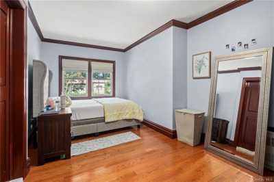 Home For Sale in New Rochelle, New York