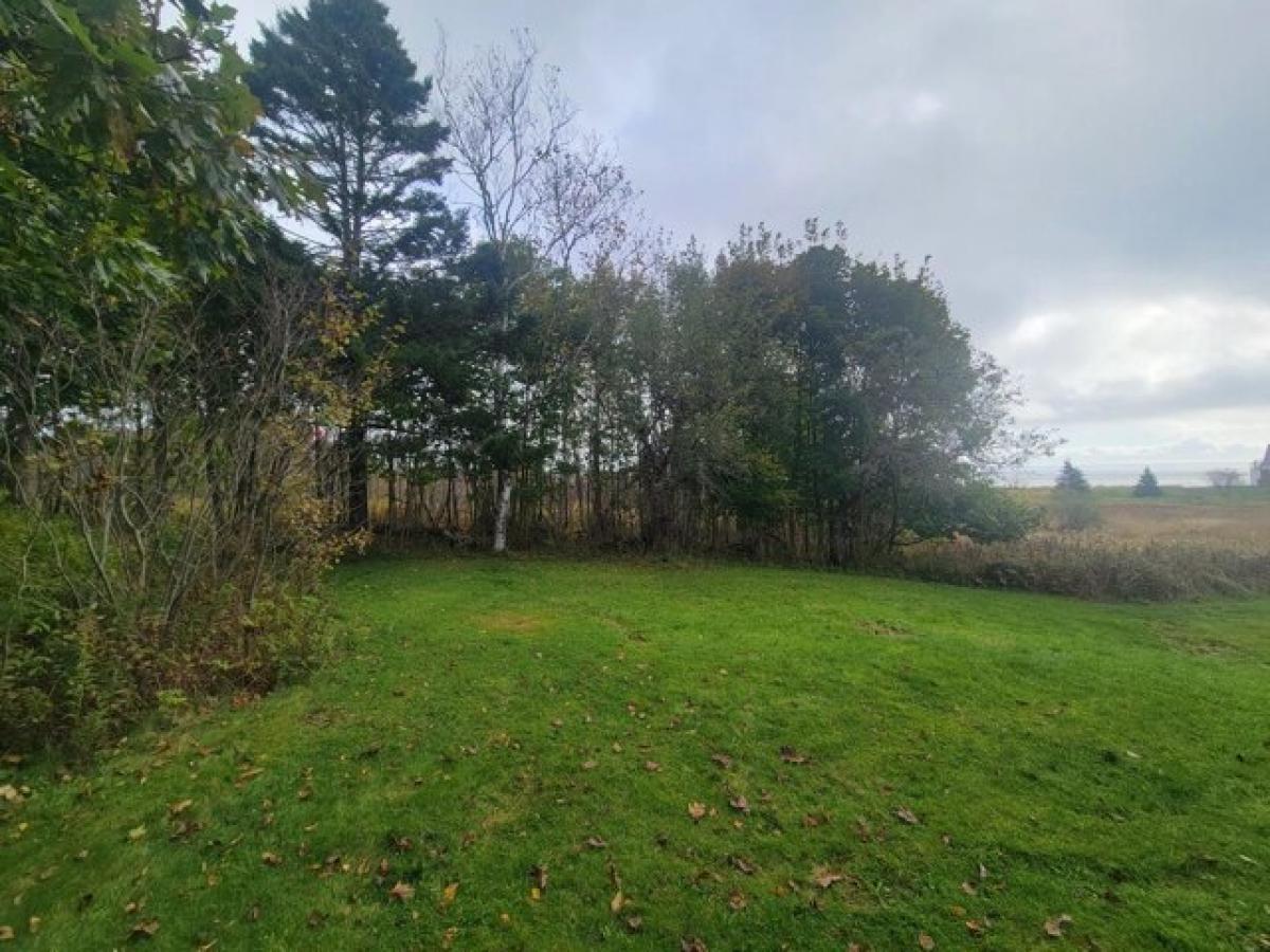 Picture of Home For Sale in Lubec, Maine, United States