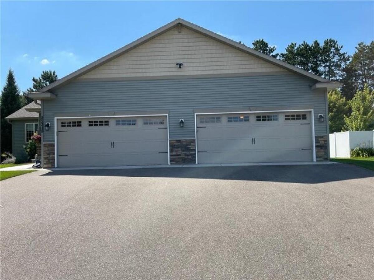 Picture of Home For Sale in Zimmerman, Minnesota, United States