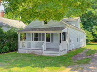 Home For Sale in Plainfield, Connecticut