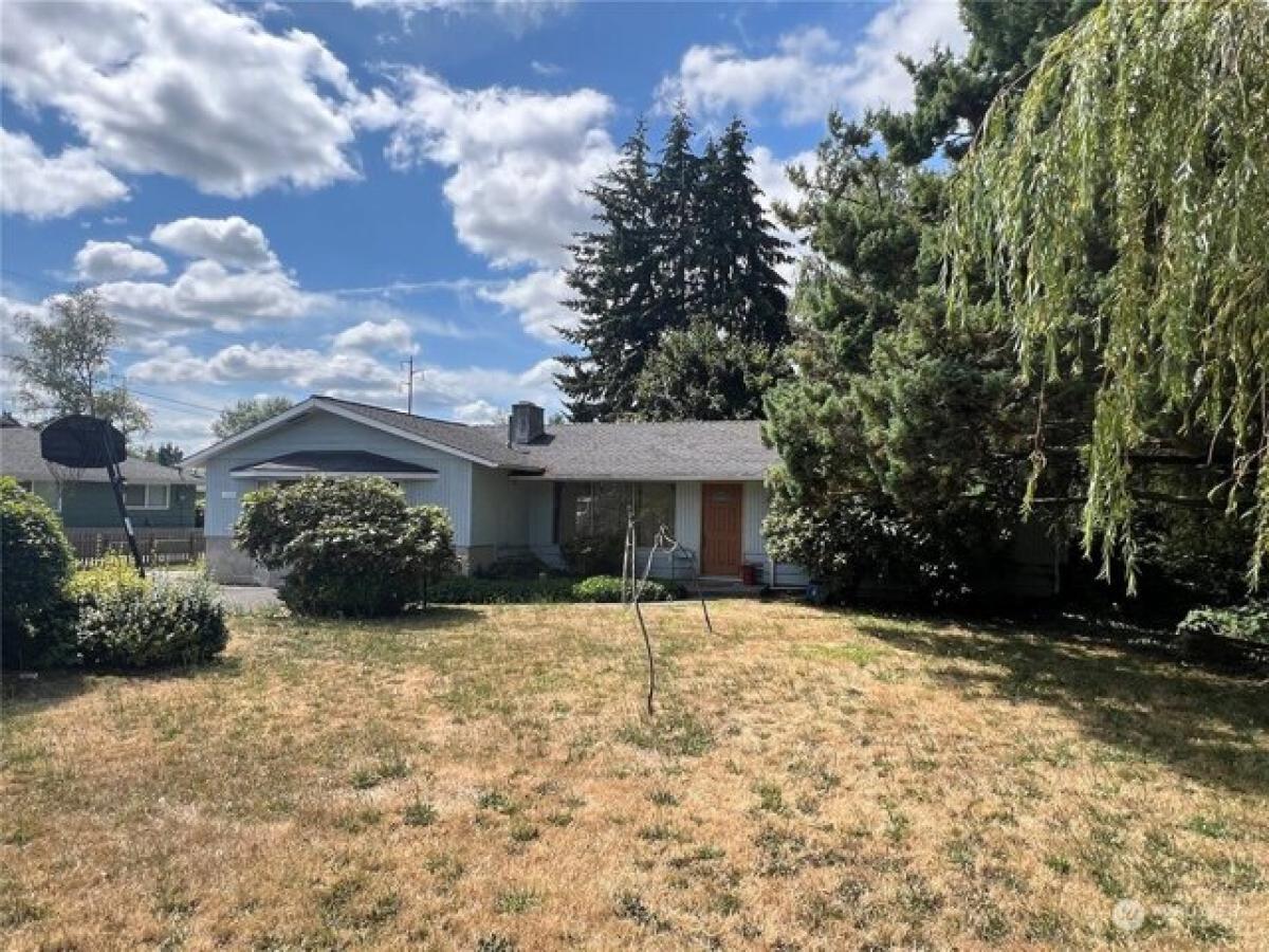 Picture of Home For Sale in Centralia, Washington, United States