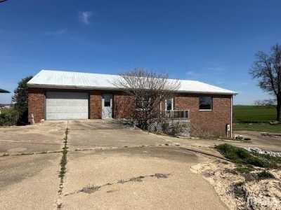 Home For Sale in Haubstadt, Indiana