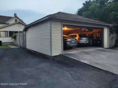 Home For Sale in Stroudsburg, Pennsylvania