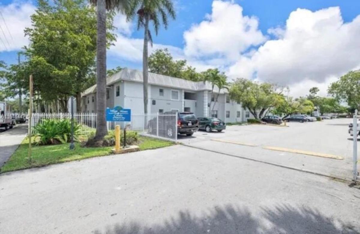 Picture of Home For Sale in Palmetto Bay, Florida, United States