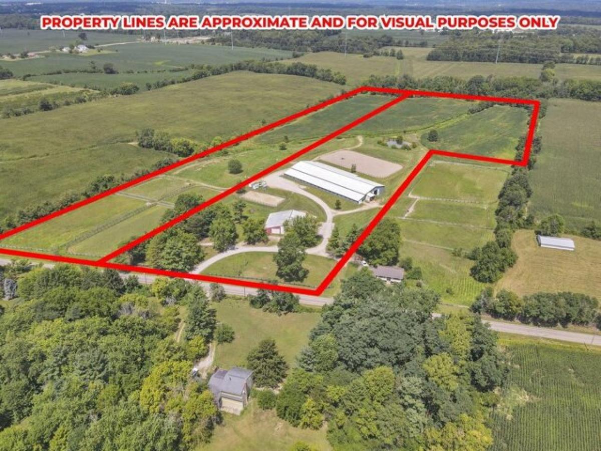 Picture of Residential Land For Sale in Pataskala, Ohio, United States