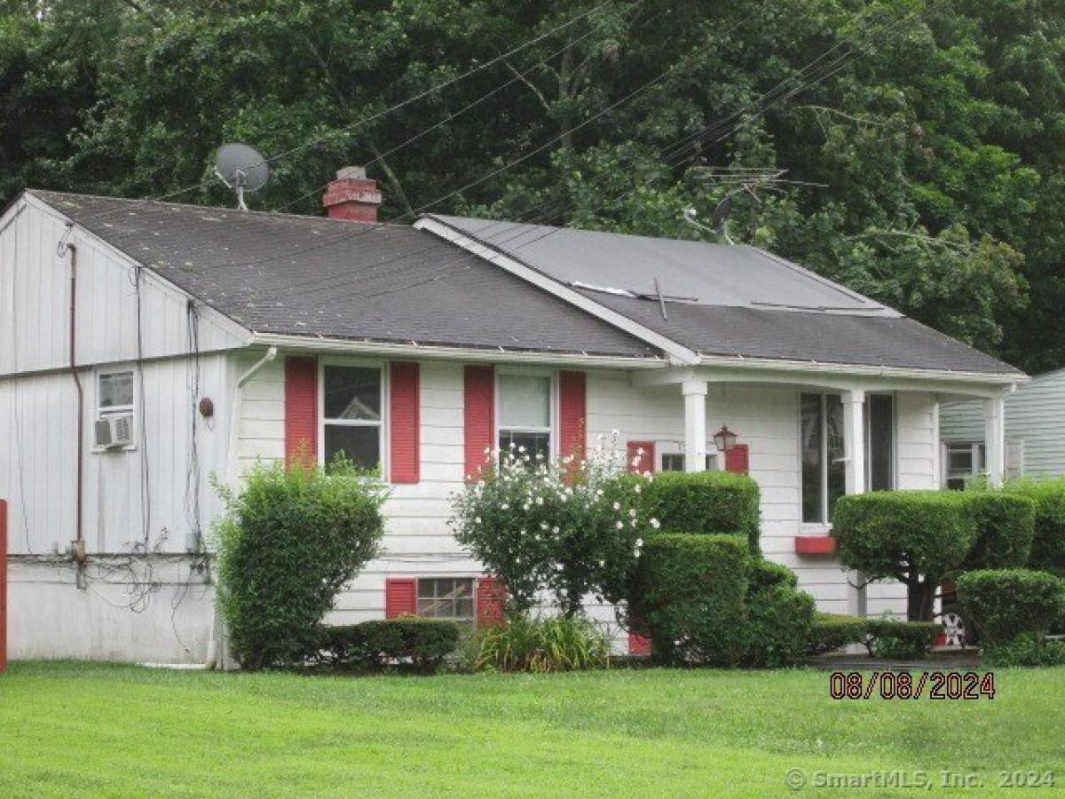 Picture of Home For Sale in Norwalk, Connecticut, United States