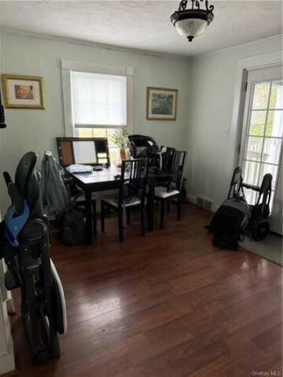 Home For Sale in Washingtonville, New York