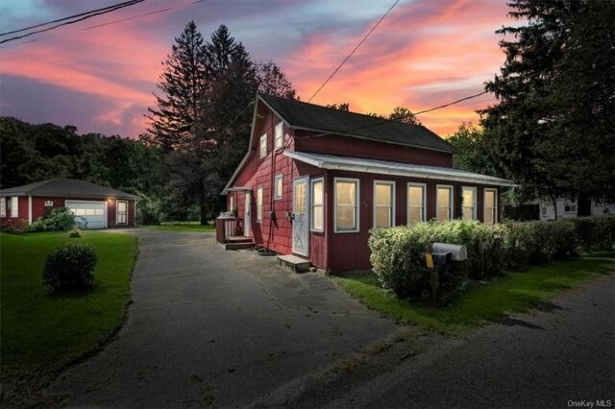 Picture of Home For Sale in Napanoch, New York, United States