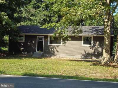 Home For Sale in Lusby, Maryland