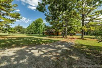 Home For Sale in Inola, Oklahoma