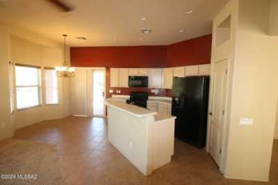 Home For Rent in Marana, Arizona