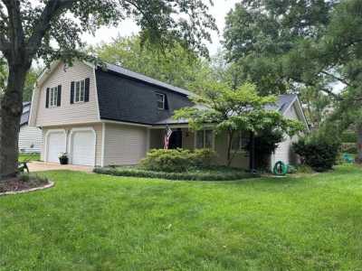 Home For Sale in Chesterfield, Missouri