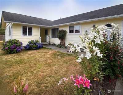 Home For Sale in South Bend, Washington