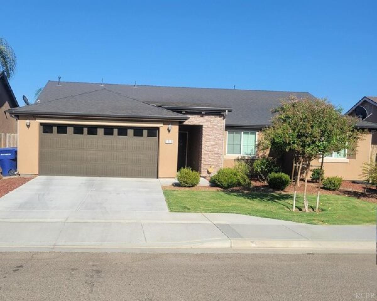 Picture of Home For Sale in Hanford, California, United States