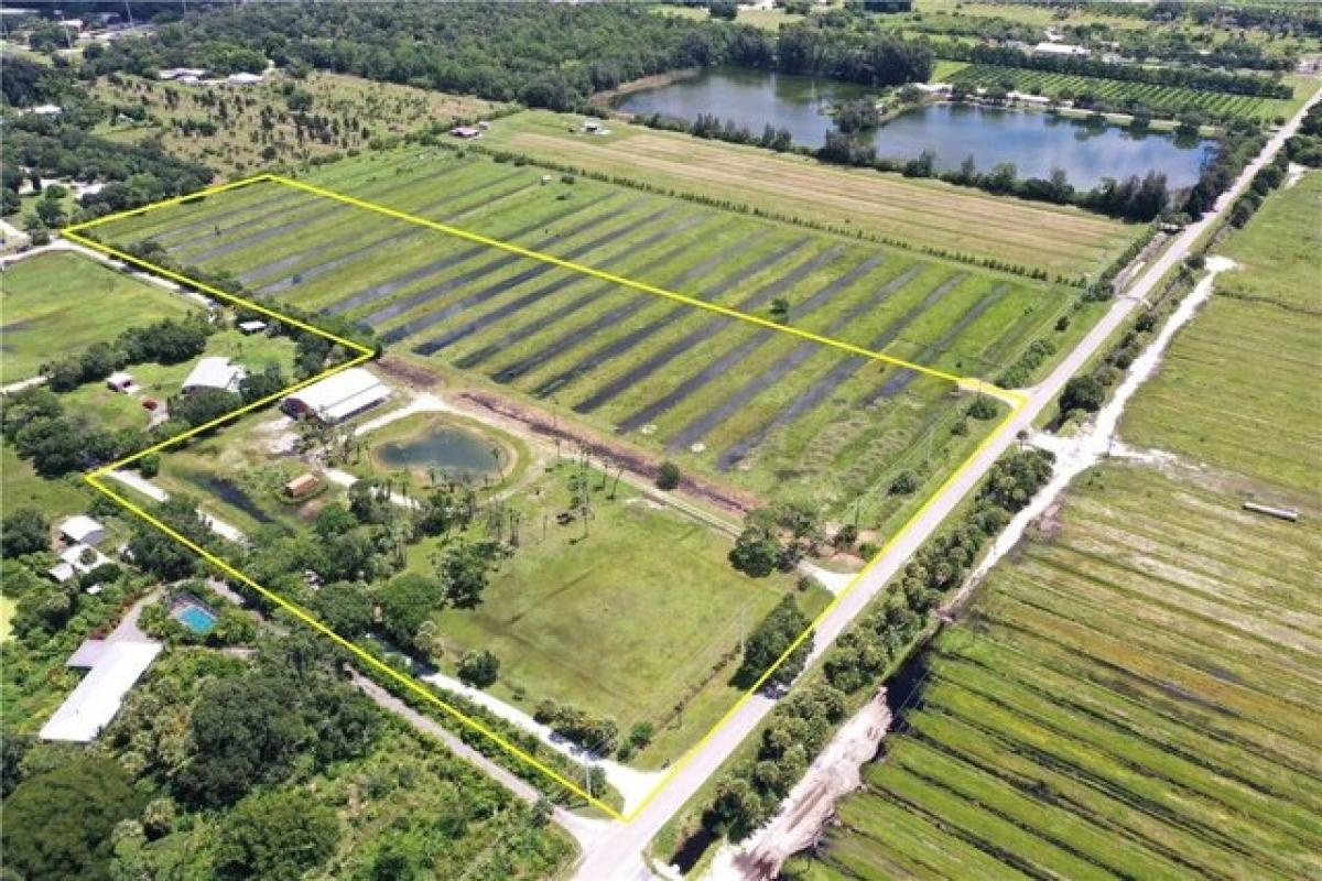 Picture of Residential Land For Sale in Vero Beach, Florida, United States