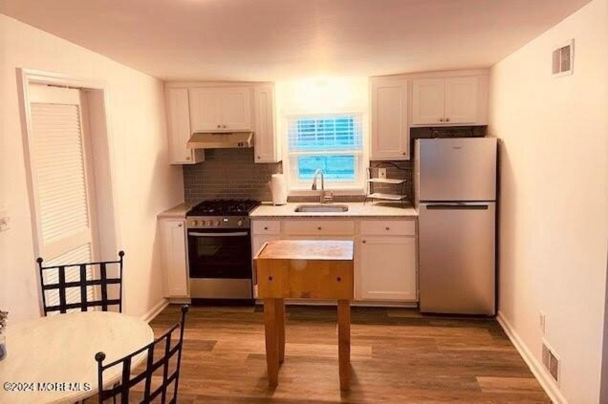 Picture of Apartment For Rent in Avon by the Sea, New Jersey, United States