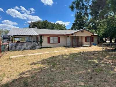 Home For Sale in Bridgeport, Texas