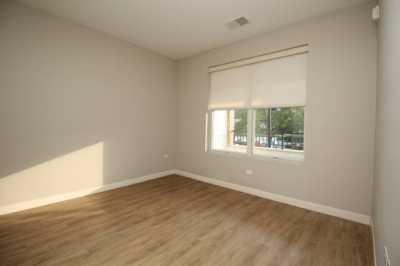 Apartment For Rent in Clarendon Hills, Illinois