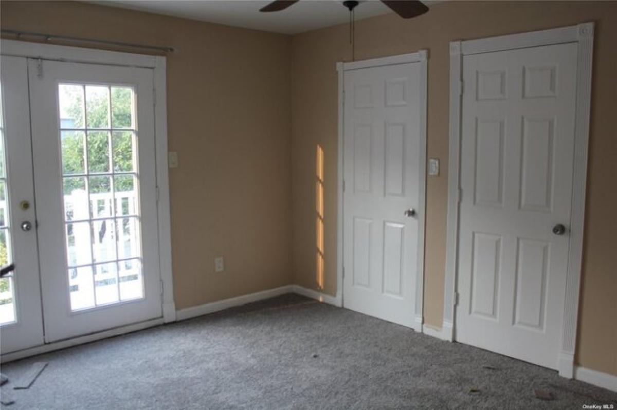 Picture of Home For Rent in Hempstead, New York, United States