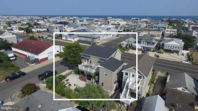 Home For Sale in Ship Bottom, New Jersey