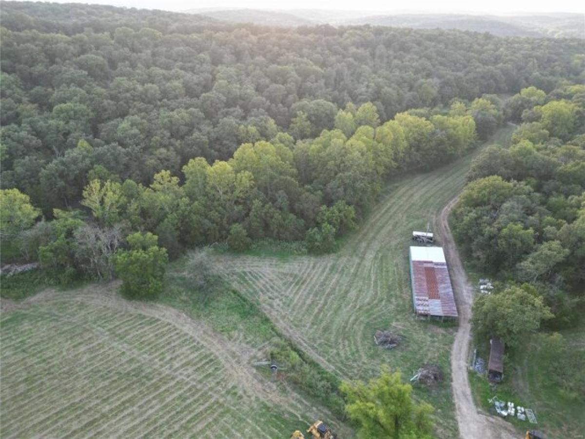 Picture of Residential Land For Sale in Festus, Missouri, United States