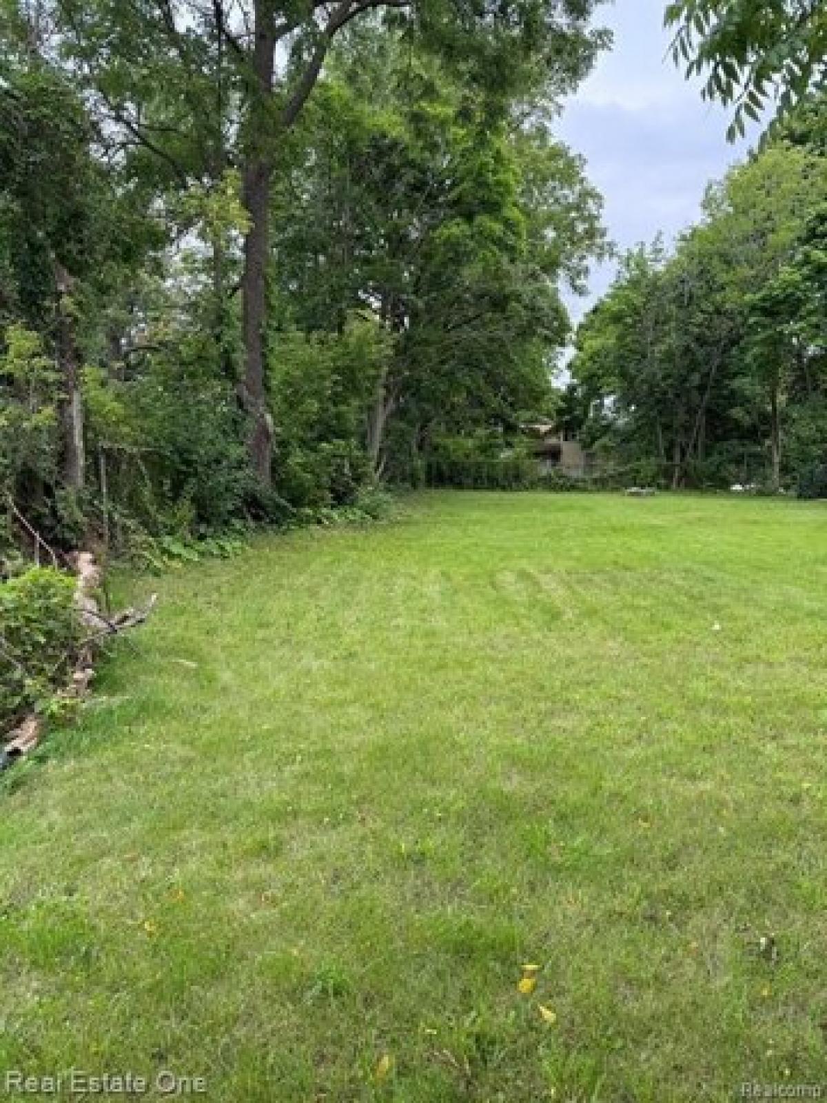 Picture of Residential Land For Rent in Pontiac, Michigan, United States