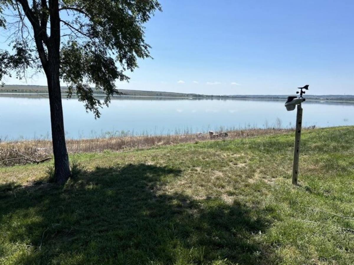 Picture of Residential Land For Sale in Lake Andes, South Dakota, United States