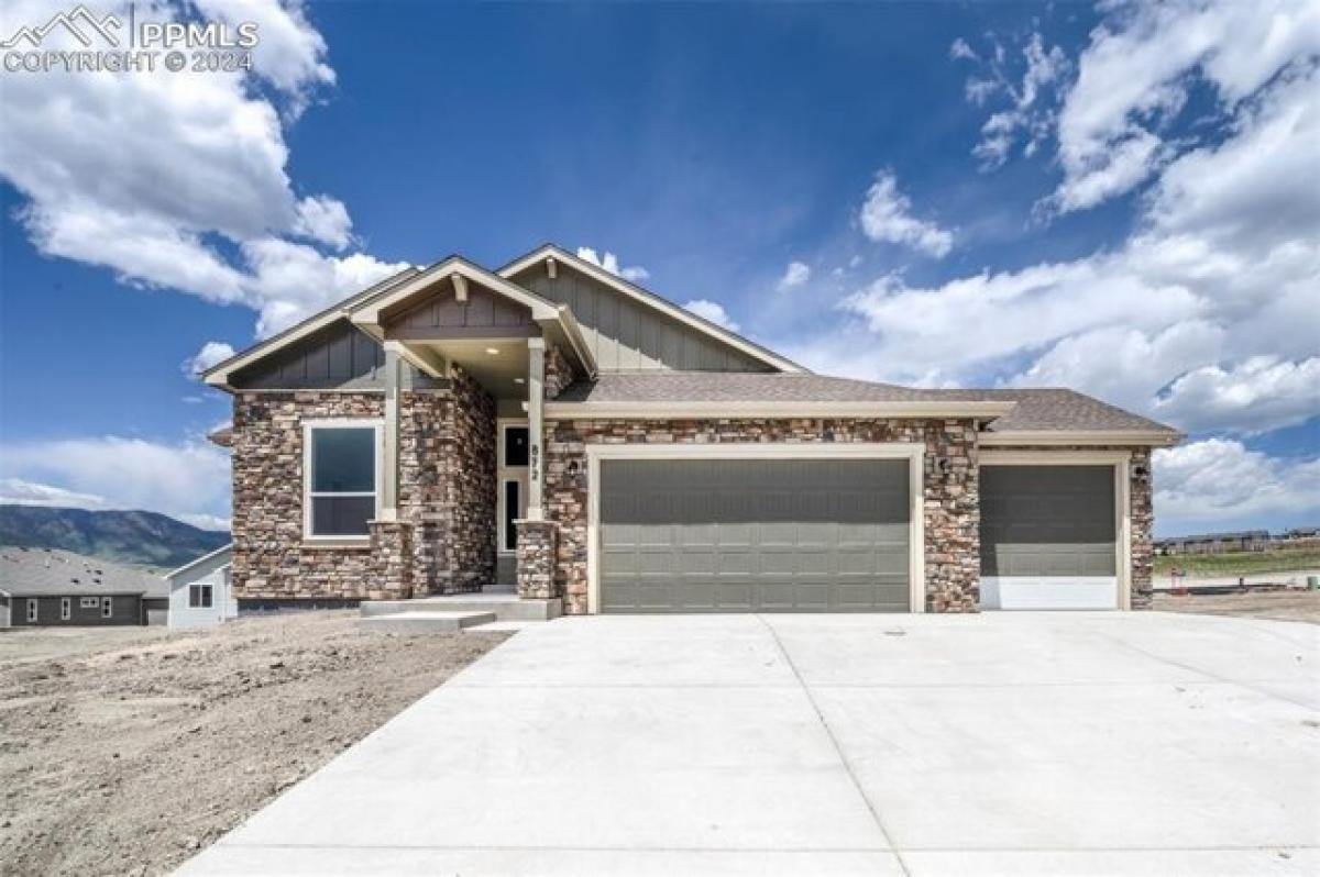 Picture of Home For Sale in Monument, Colorado, United States