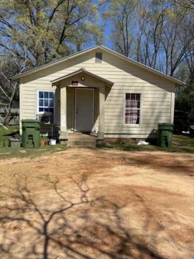 Home For Sale in Louisville, Mississippi