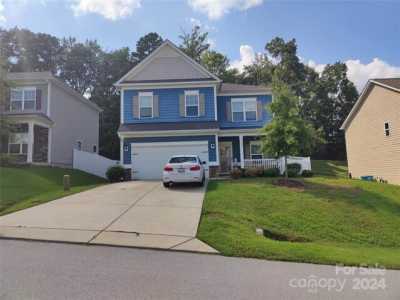 Home For Sale in Cramerton, North Carolina