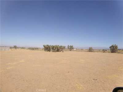 Residential Land For Sale in Phelan, California