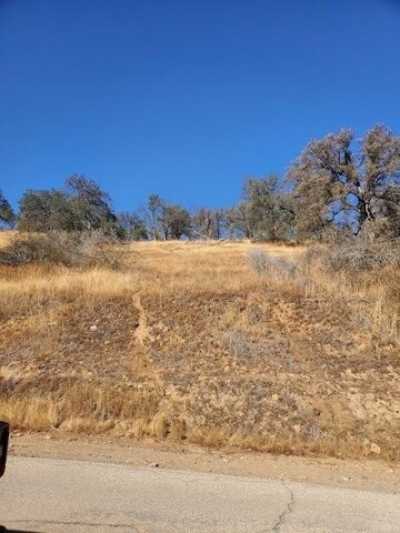 Residential Land For Sale in Squaw Valley, California