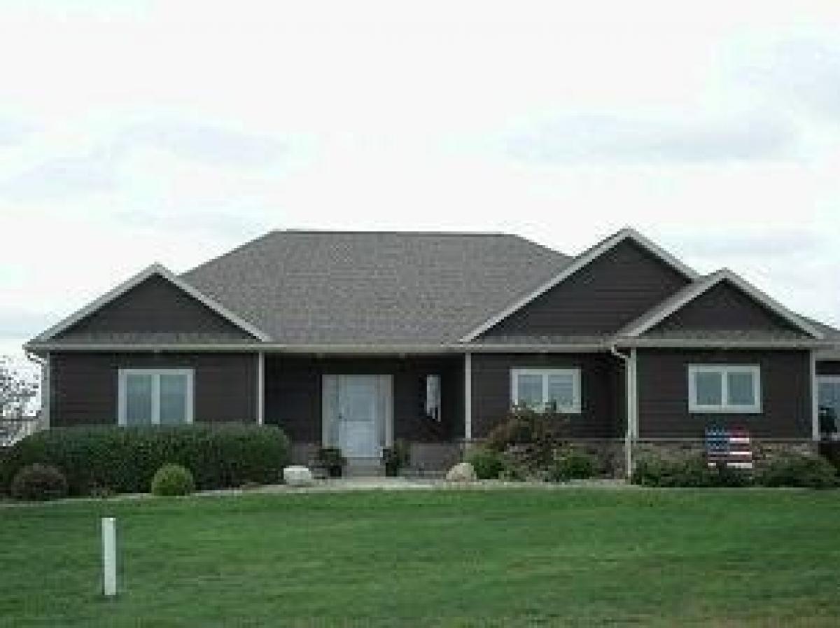 Picture of Home For Sale in Baxter, Iowa, United States