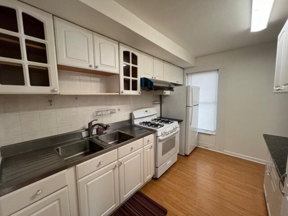 Picture of Home For Rent in Fort Lee, New Jersey, United States