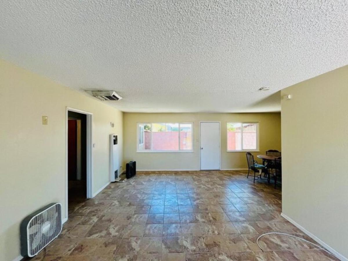 Picture of Apartment For Rent in Palmdale, California, United States