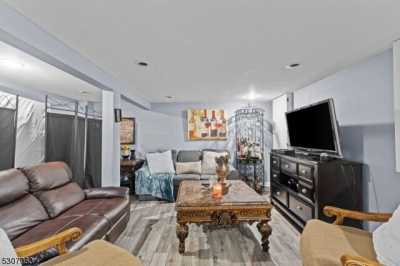 Home For Sale in Linden, New Jersey