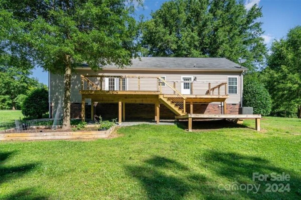 Picture of Home For Sale in Marshville, North Carolina, United States