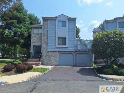 Home For Sale in East Brunswick, New Jersey