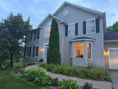 Home For Sale in Eagan, Minnesota