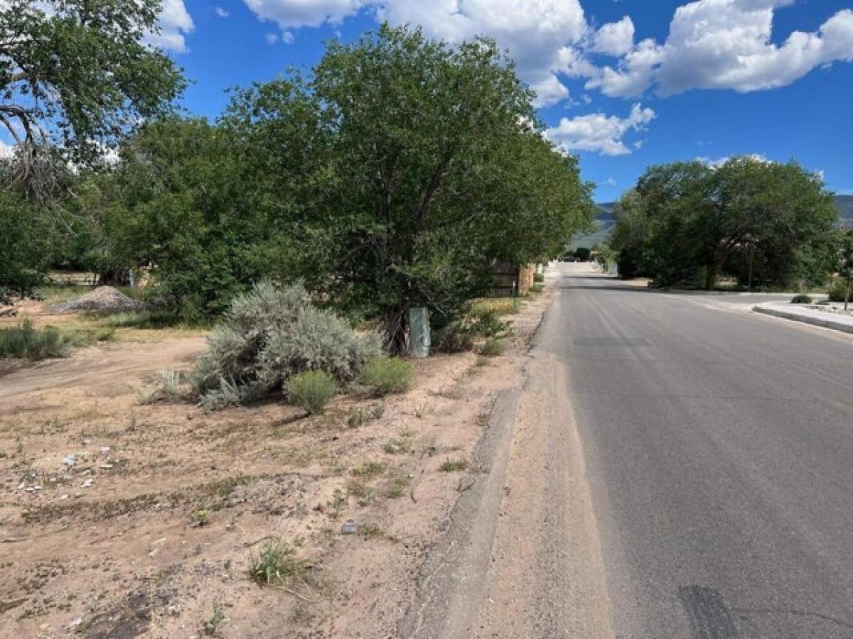 Picture of Residential Land For Sale in Taos, New Mexico, United States