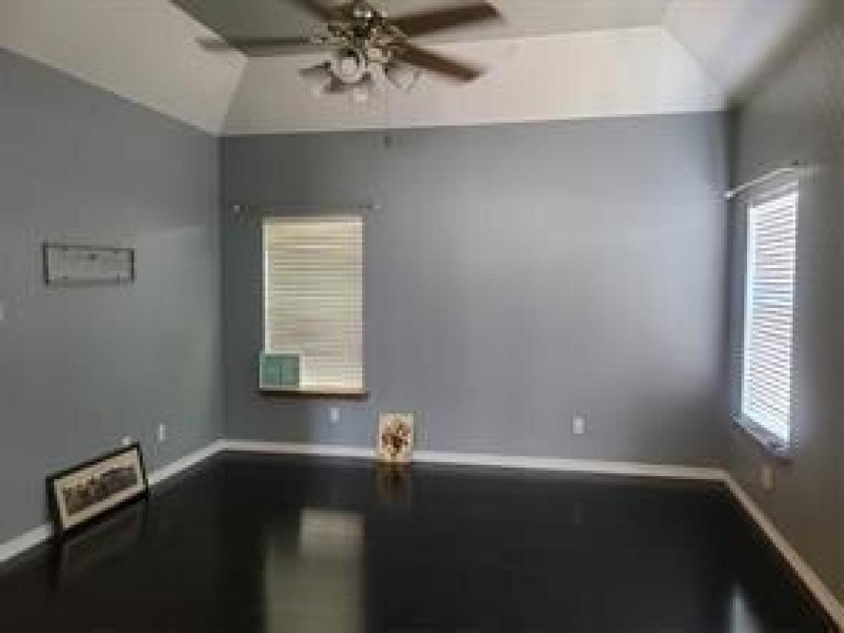 Picture of Home For Rent in Lindsay, Texas, United States