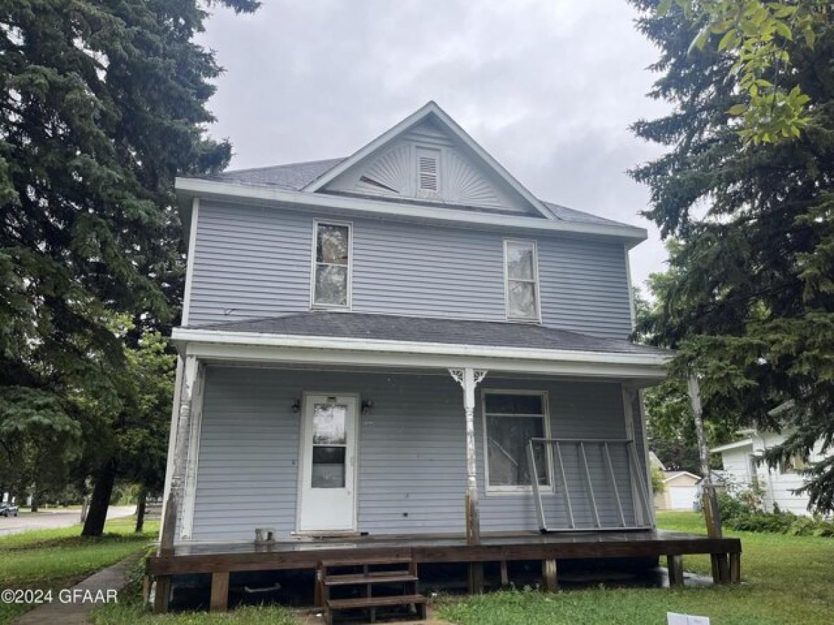 Picture of Home For Sale in Park River, North Dakota, United States