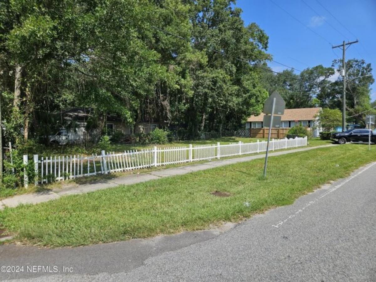 Picture of Residential Land For Sale in Jacksonville, Florida, United States