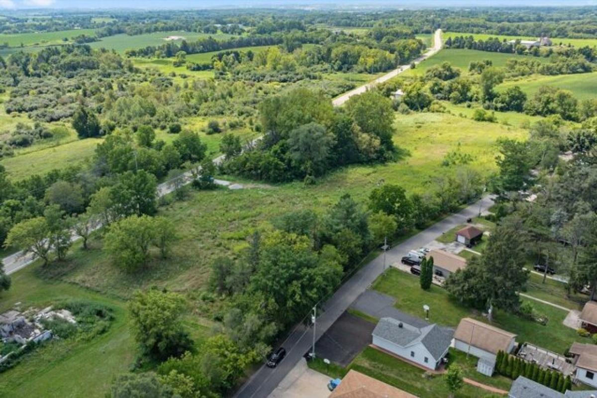 Picture of Residential Land For Sale in East Troy, Wisconsin, United States