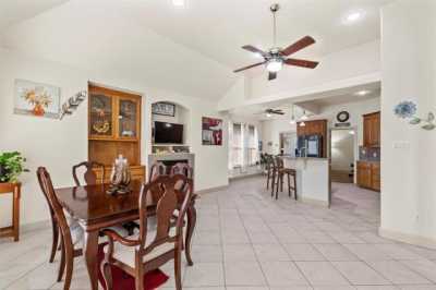 Home For Sale in Ennis, Texas