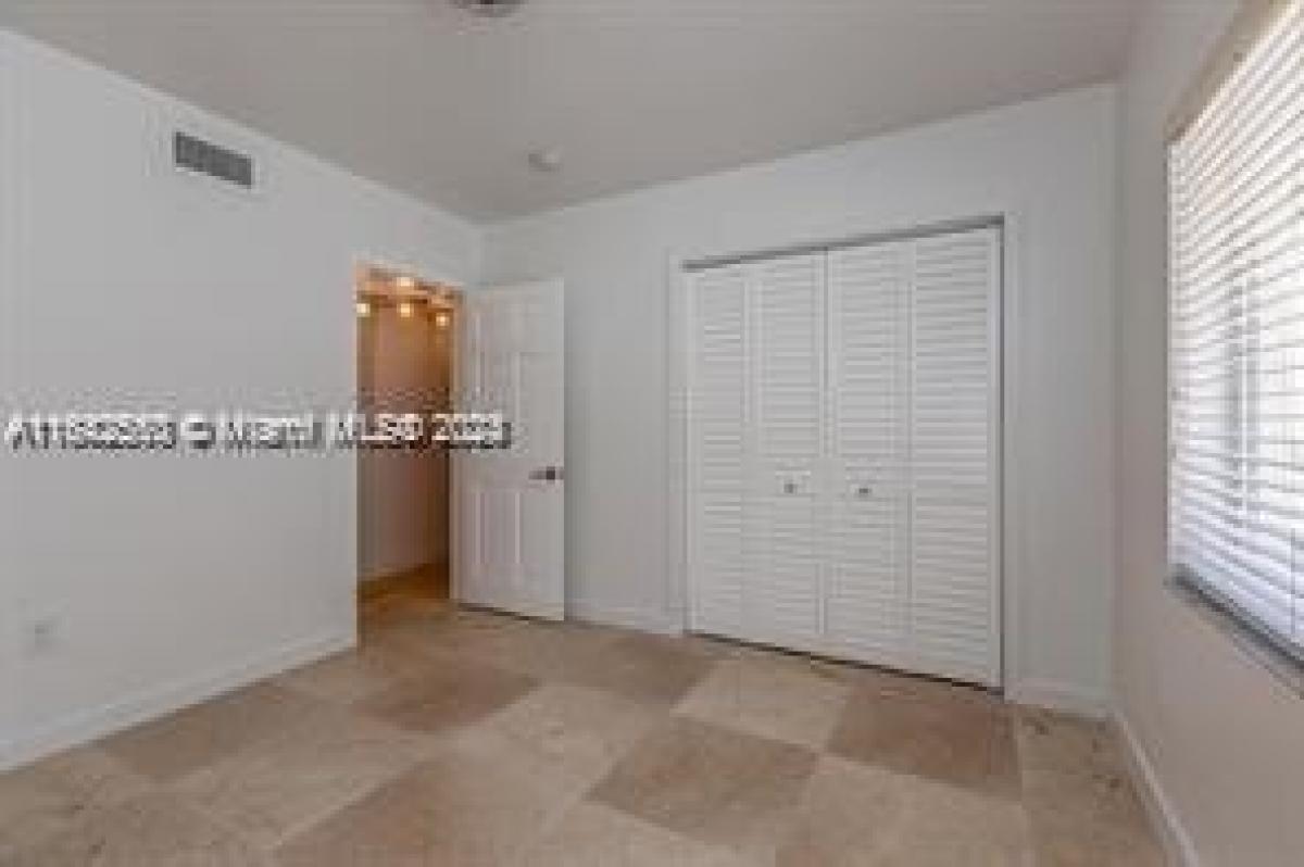 Picture of Apartment For Rent in Coral Gables, Florida, United States