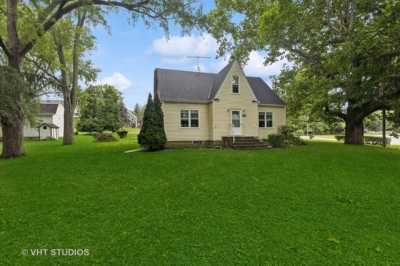 Home For Sale in Richmond, Illinois